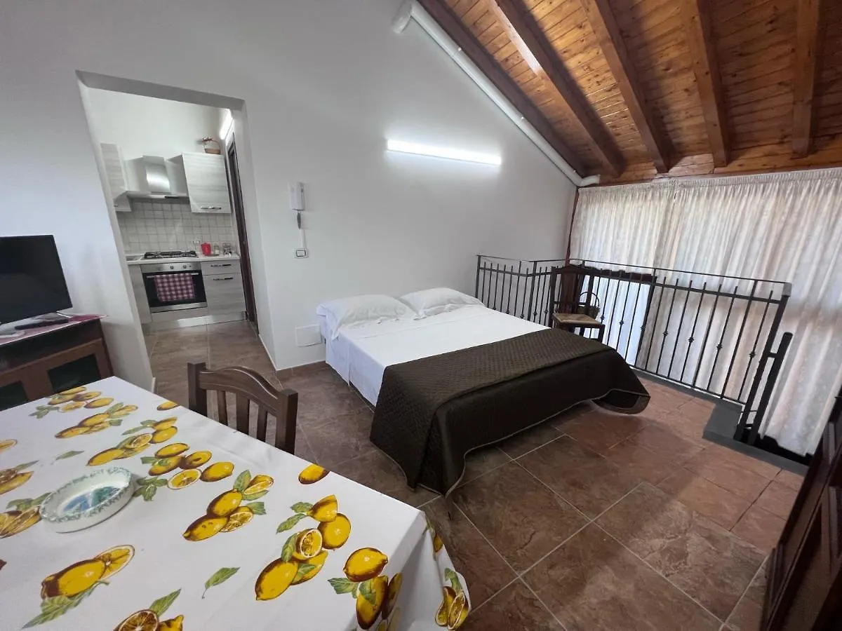 Esclusivo Cortile Duca D'Aosta Ai Piedi Dell'Etna Lejlighed Viagrande